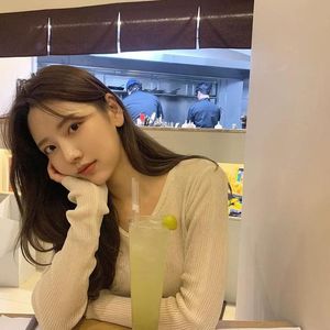 张津瑜张开腿让我❌了一夜
